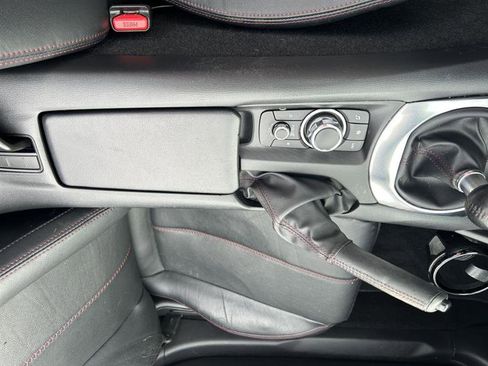 Used 2017 MAZDA MX-5 Miata Grand Touring image 18