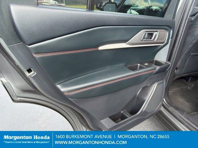 Used 2025 Ford Explorer ST-Line RWD image 23