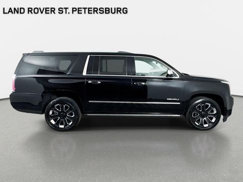 Used 2019 GMC Yukon XL Denali w/ Denali Ultimate Package AWD/4WD image 4