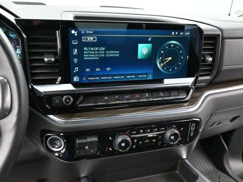 Used 2023 Chevrolet Silverado 1500 LT Trail Boss w/ Protection Package image 19