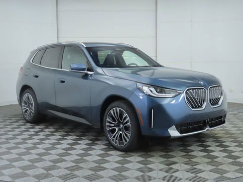 New 2026 BMW X3 xDrive30 w/ Convenience Package image 3