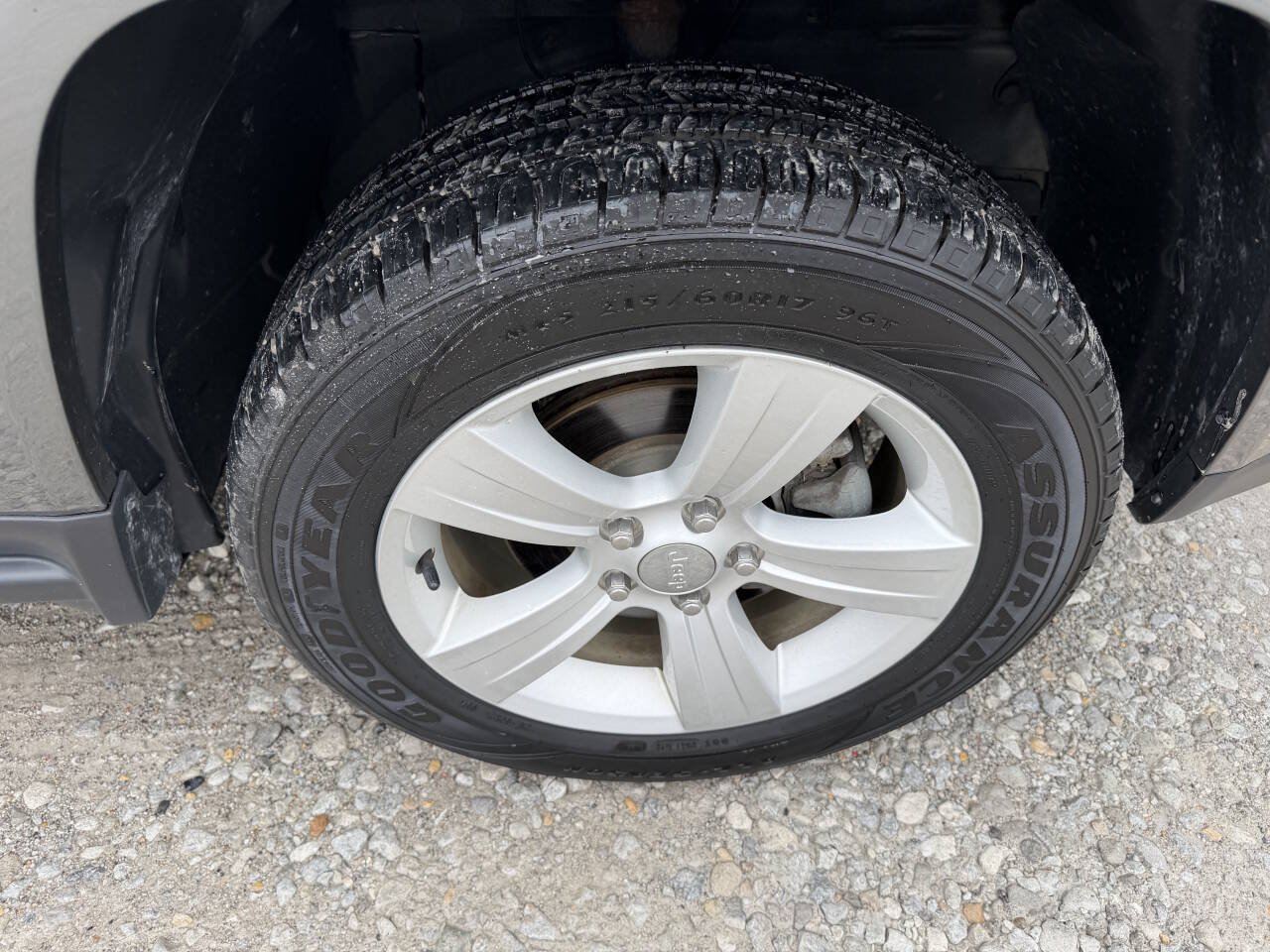 Used 2014 Jeep Compass Latitude AWD/4WD image 11