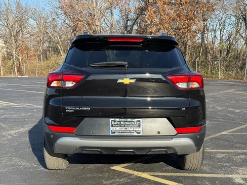 Used 2022 Chevrolet TrailBlazer LT w/ Convenience Package image 5