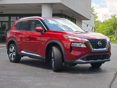 Used 2023 Nissan Rogue SL w/ SL Premium Package AWD/4WD image 6