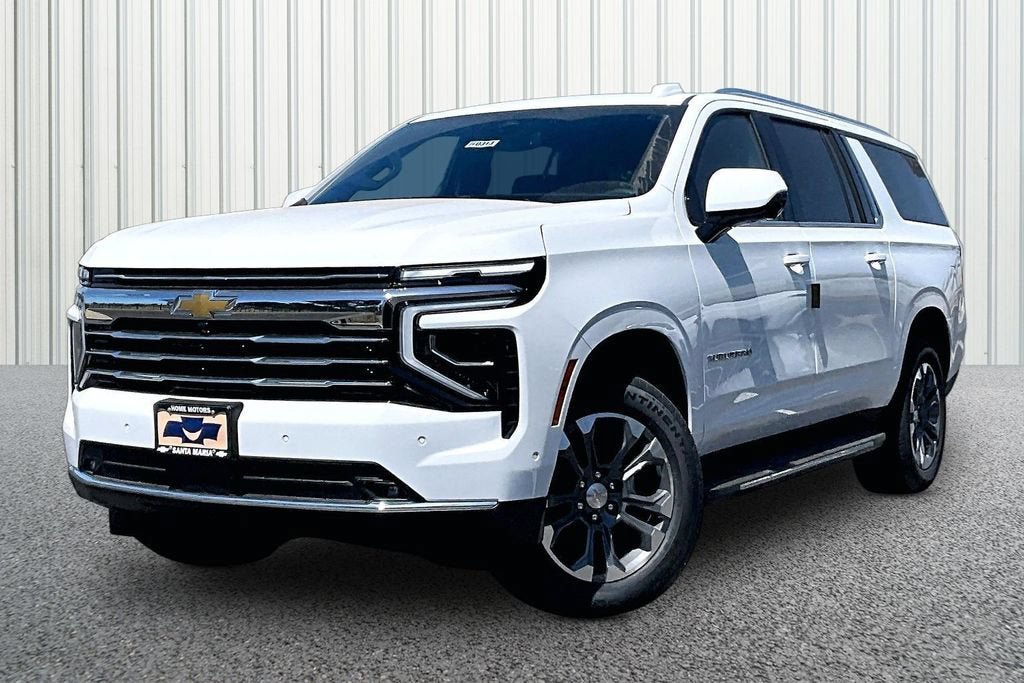 New 2026 Chevrolet Suburban LT w/ Comfort Package AWD/4WD image 14