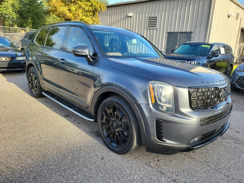 Certified 2021 Kia Telluride SX w/ SX Prestige Package AWD/4WD image 5
