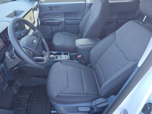 New 2025 Ford Maverick XLT w/ Black Appearance Package image 4