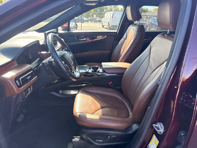 Used 2023 Lincoln Nautilus Reserve AWD/4WD image 12