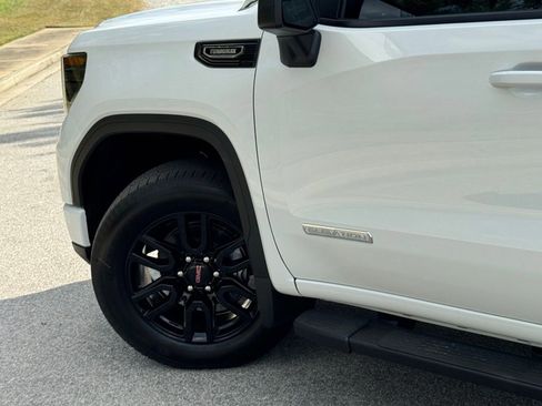 New 2026 GMC Sierra 1500 Elevation w/ LPO, Elevation Black Package image 7
