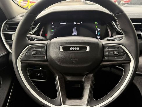 Used 2022 Jeep Grand Cherokee Limited 4xe AWD/4WD image 36