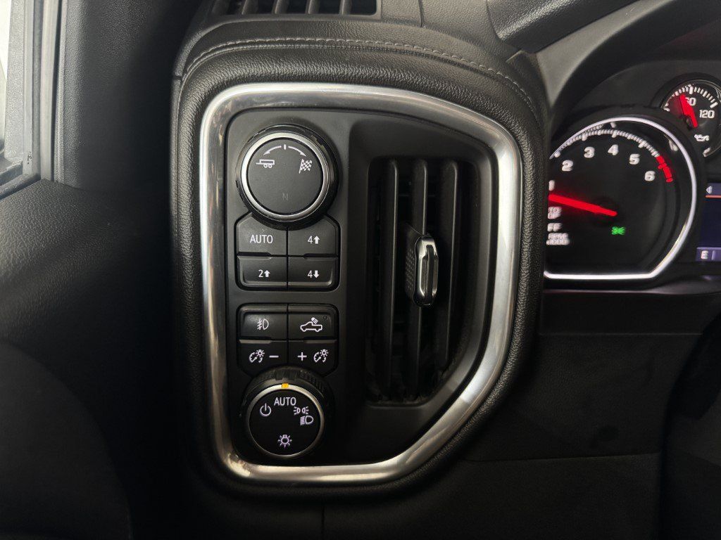Used 2019 Chevrolet Silverado 1500 RST w/ All-Star Edition AWD/4WD image 40