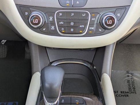 Used 2024 Chevrolet Malibu LT image 20