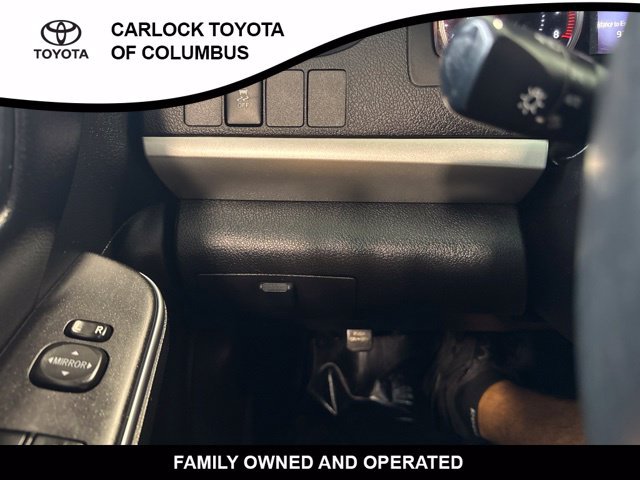 Used 2017 Toyota Camry SE FWD image 26