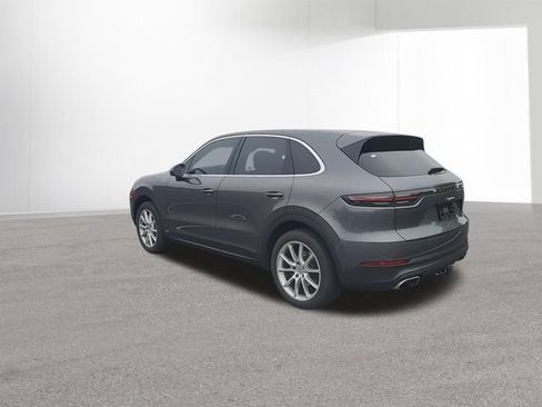 Used 2021 Porsche Cayenne AWD/4WD image 6