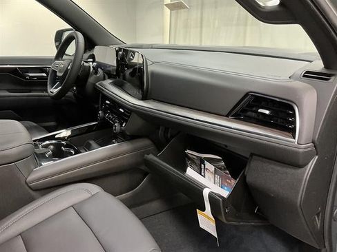 New 2026 Chevrolet Tahoe LT w/ Comfort Package AWD/4WD image 36