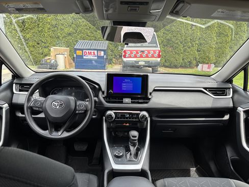 Certified 2025 Toyota RAV4 Woodland Edition AWD/4WD image 17
