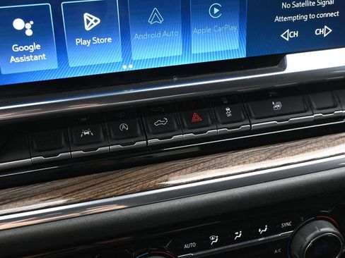 Used 2023 Chevrolet Silverado 1500 LT w/ Protection Package image 17