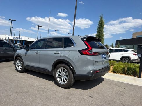 Used 2024 Honda CR-V EX-L image 5