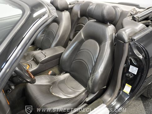 Used 2002 Jaguar XK8 Convertible image 40