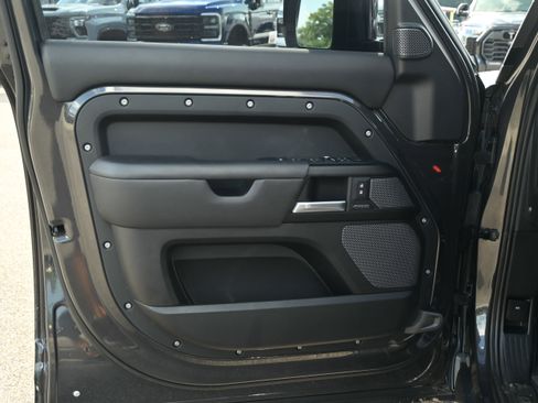 Used 2023 Land Rover Defender 110 Carpathian Edition AWD/4WD image 38