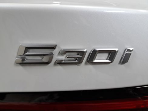 New 2026 BMW 530i w/ Premium Package image 13