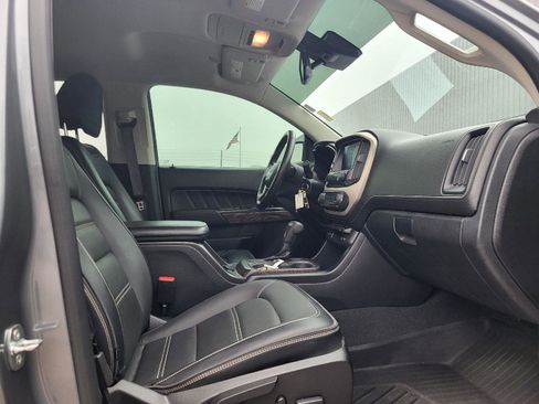 Used 2021 GMC Canyon Denali image 12