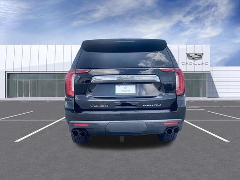 Used 2023 GMC Yukon Denali Ultimate AWD/4WD image 7