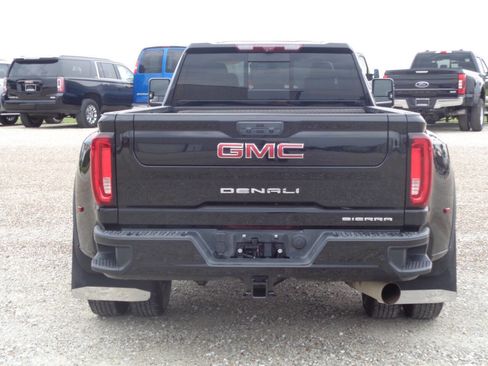 Used 2020 GMC Sierra 3500 Denali w/ Denali Ultimate Package image 8