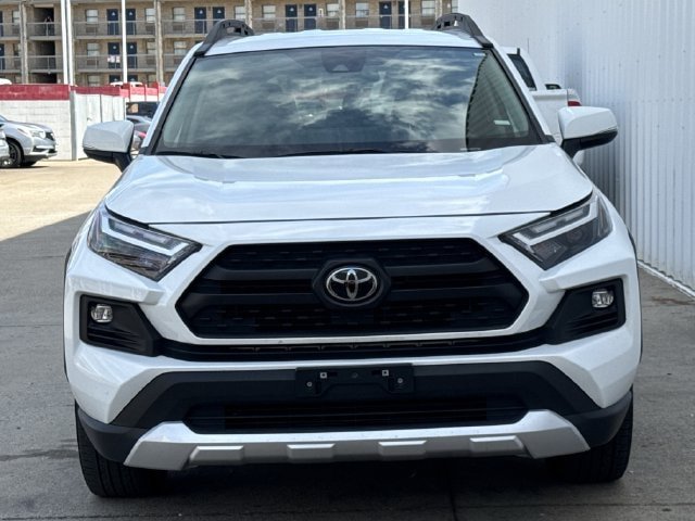 Used 2024 Toyota RAV4 Adventure AWD/4WD image 8