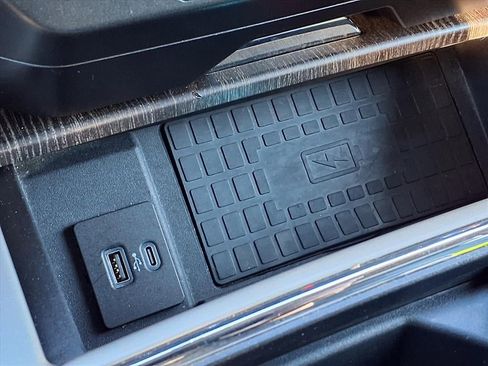 Used 2021 Ford F250 Lariat w/ Lariat Ultimate Package image 23