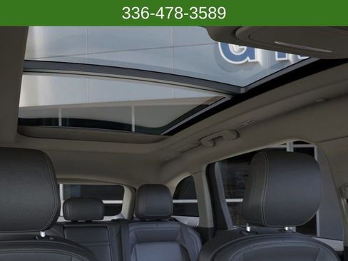 New 2025 Lincoln Nautilus Premier w/ Equipment Group 102A image 22