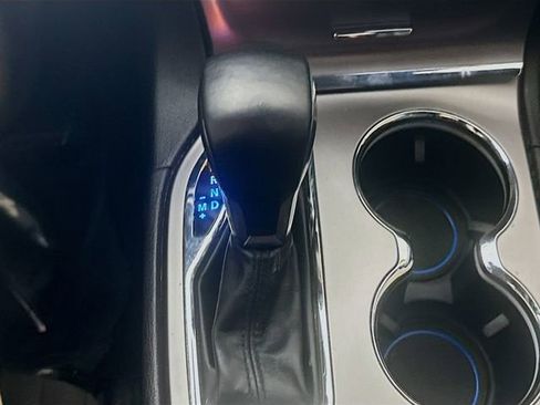 Used 2020 Jeep Grand Cherokee Laredo image 16