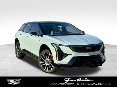 New 2025 Cadillac Optiq Sport 2