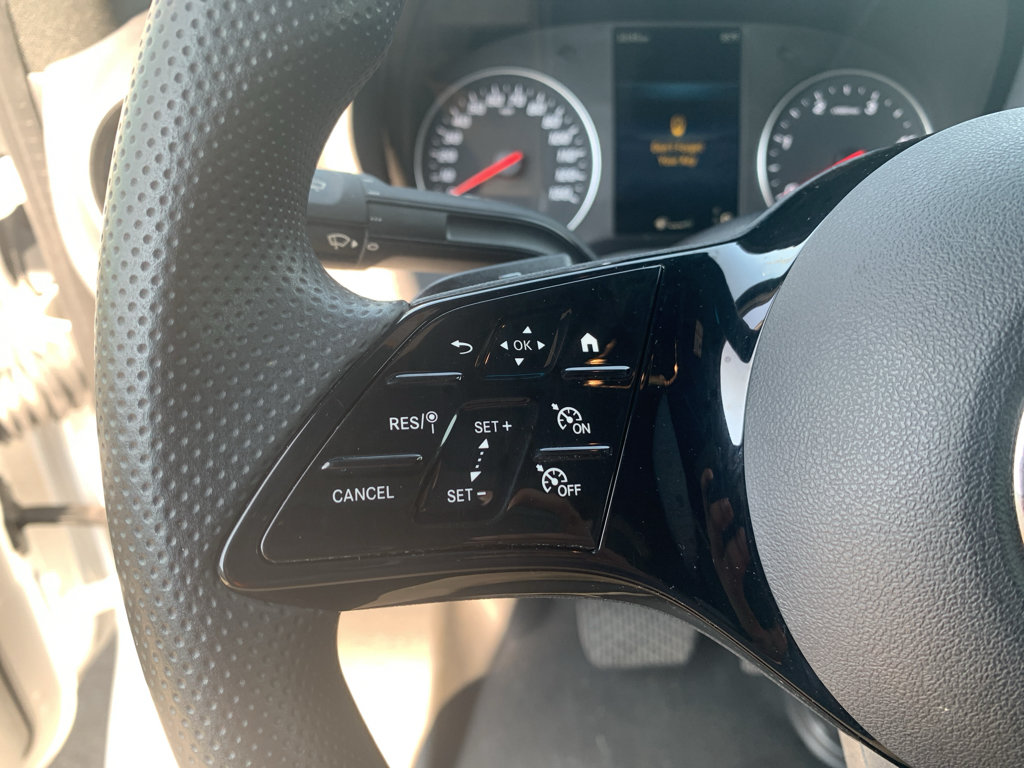Used 2025 Mercedes-Benz Sprinter 2500 image 16