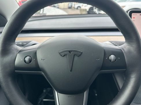 Used 2023 Tesla Model 3 Standard Range image 26