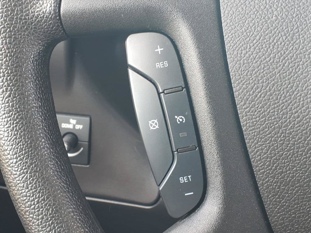 Used 2024 GMC Savana 2500 w/ Driver Convenience Package RWD image 9