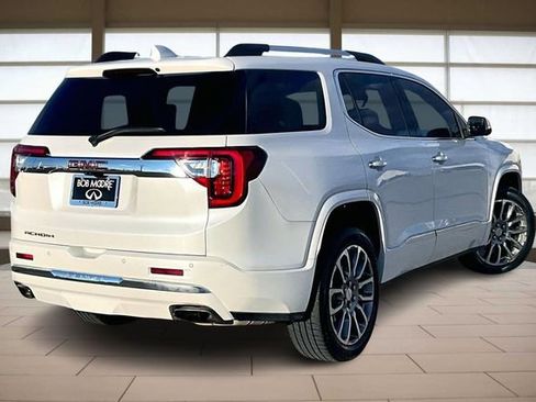 Used 2023 GMC Acadia Denali w/ Denali Ultimate Package image 2