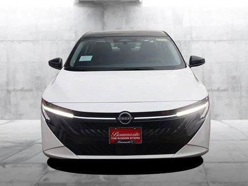 New 2026 Nissan Sentra SR FWD image 4