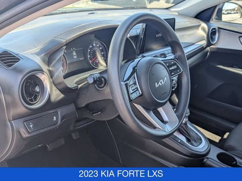 Used 2023 Kia Forte LXS FWD image 13