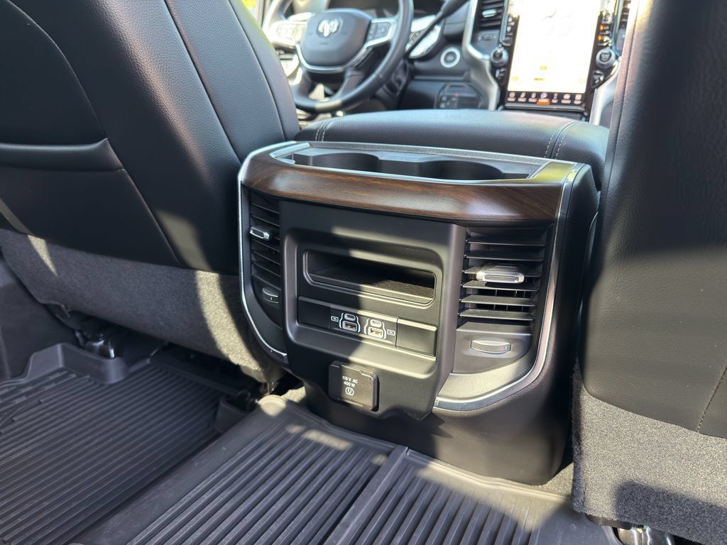 Used 2024 RAM 3500 Laramie w/ Safety Group AWD/4WD image 17