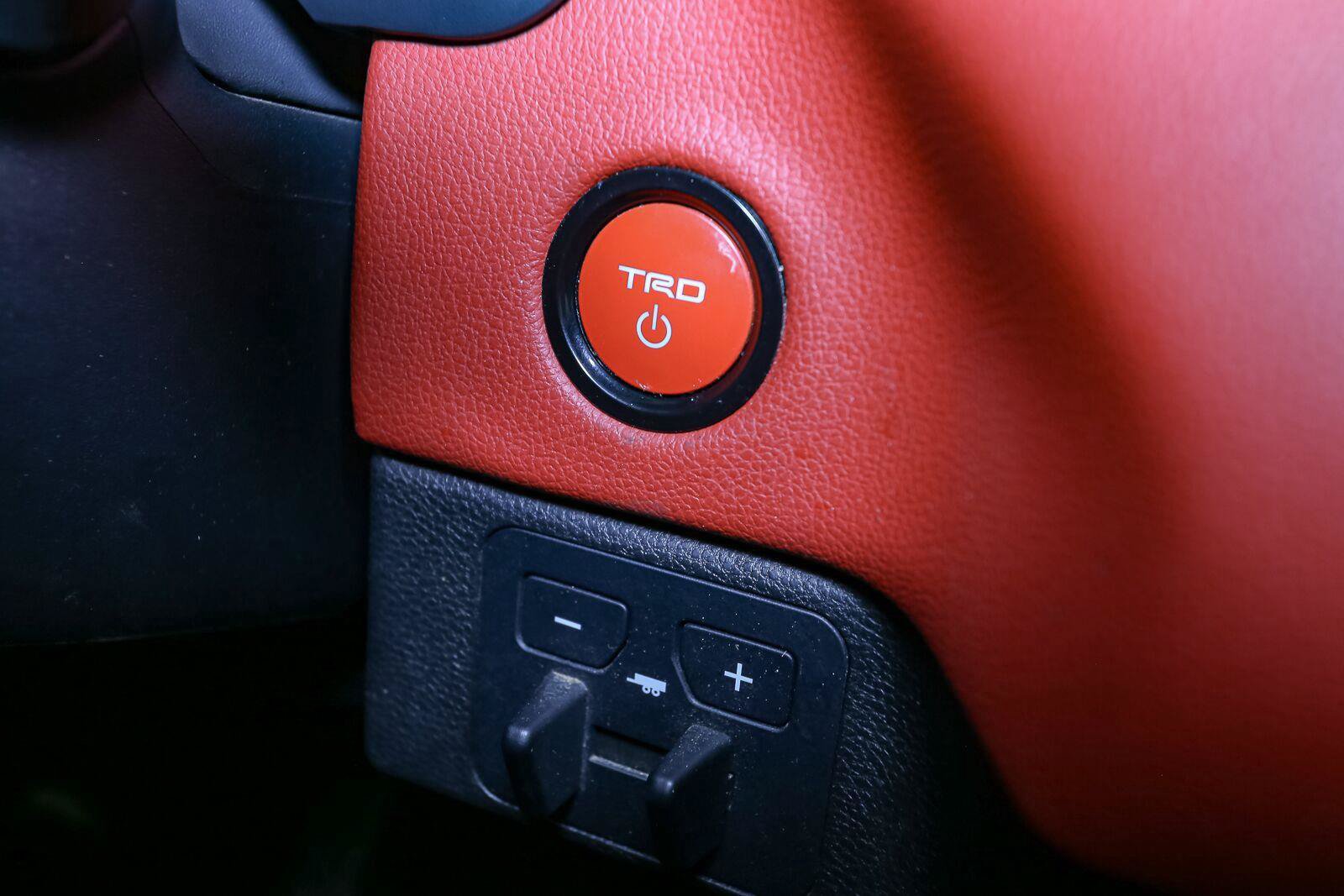 Used 2025 Toyota Tundra TRD Pro AWD/4WD image 31