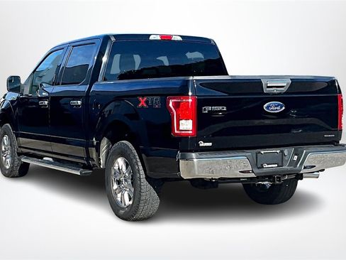 Used 2016 Ford F150 XLT w/ XTR Package image 4