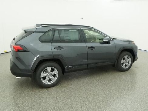 New 2025 Toyota RAV4 XLE image 10