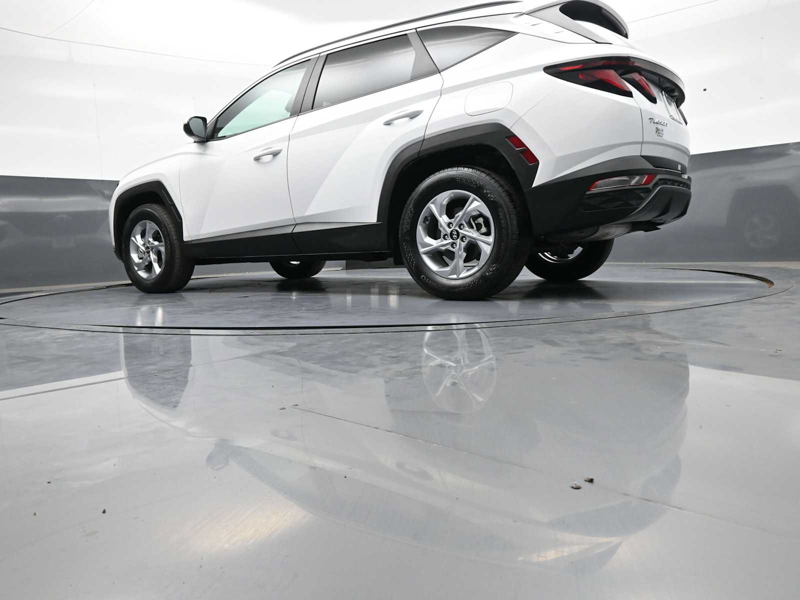 Used 2024 Hyundai Tucson SEL AWD/4WD image 32