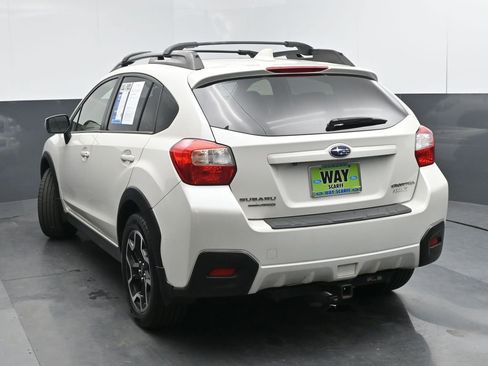 Used 2016 Subaru Crosstrek 2.0i Limited image 4