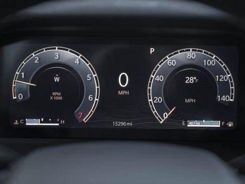 Used 2025 Jeep Grand Cherokee Altitude image 42