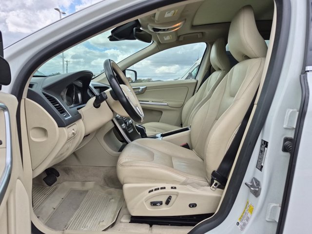 Used 2016 Volvo XC60 T5 Premier FWD image 14