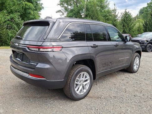 New 2025 Jeep Grand Cherokee Laredo X image 4