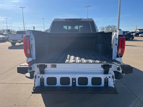 New 2026 GMC Sierra 1500 AT4 w/ AT4 Premium Package image 6