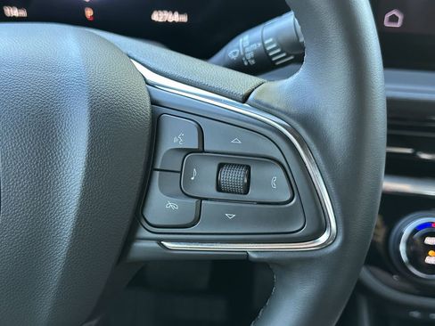 Used 2024 Buick Envista Sport Touring w/ Convenience I Package image 26